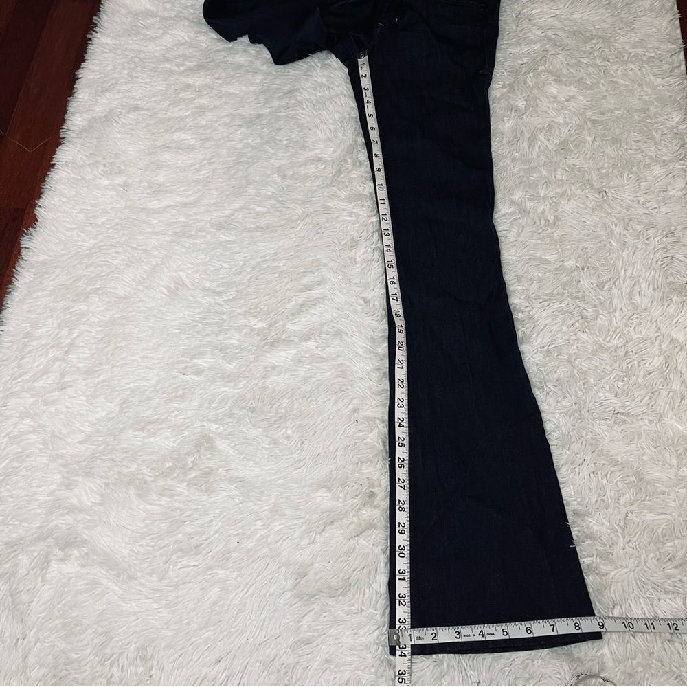 EUC Level 99 Flare Jeans in Rinse 26 2 Dark wash denim - Picture 14 of 16
